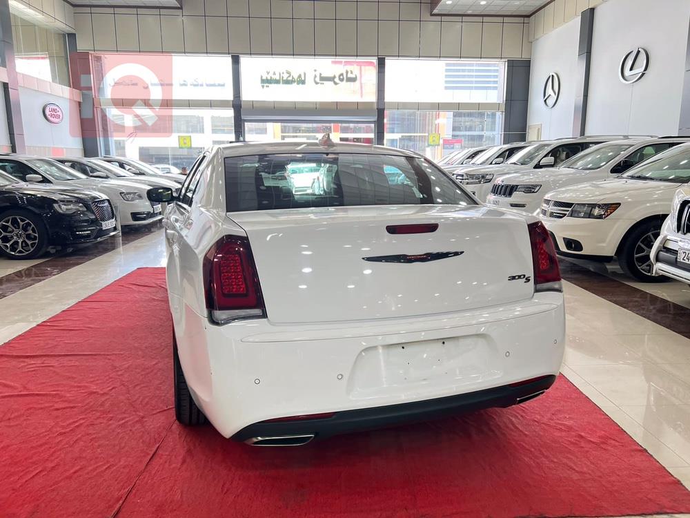 Chrysler 300